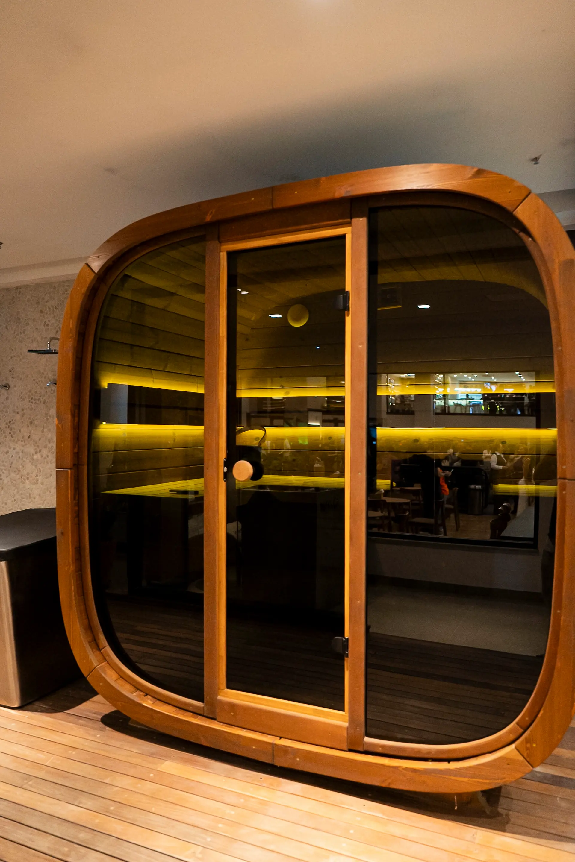 RoundCube — Sauna Finlandesa